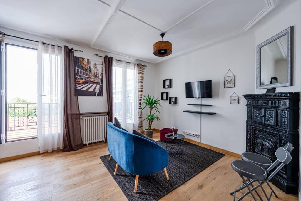 Joli Appartement Lumineux Сент-Уан Экстерьер фото